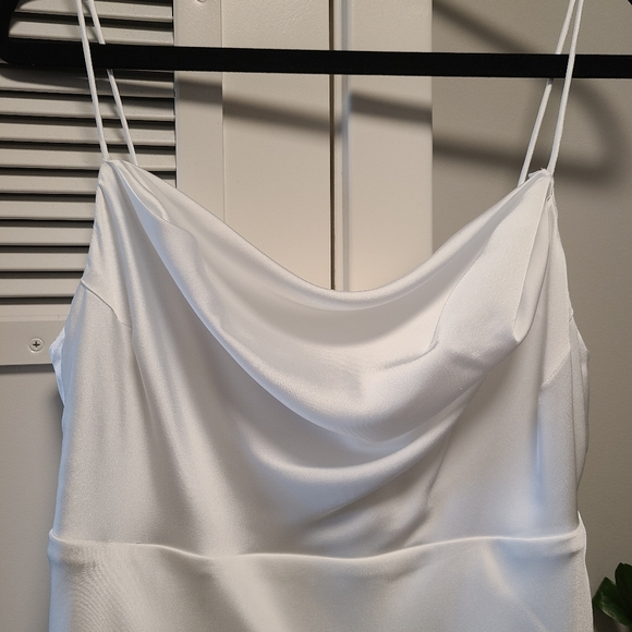 Fame and Partners Strappy Draped Gown Size 12 - Picture 6 of 11